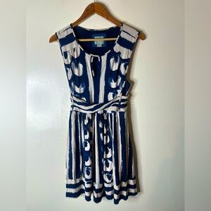 Maeve for  Anthropologie Sennebec Blue and Off White Print Dress in size Small